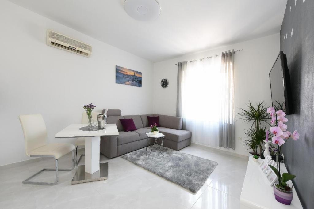 Apartment Lant Zadar Eksteriør billede
